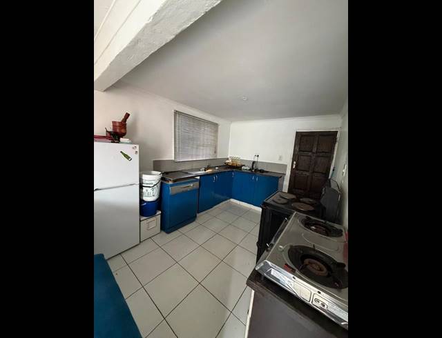 5 BEDROOM HOUSE FOR SALE IN KWA THEMA